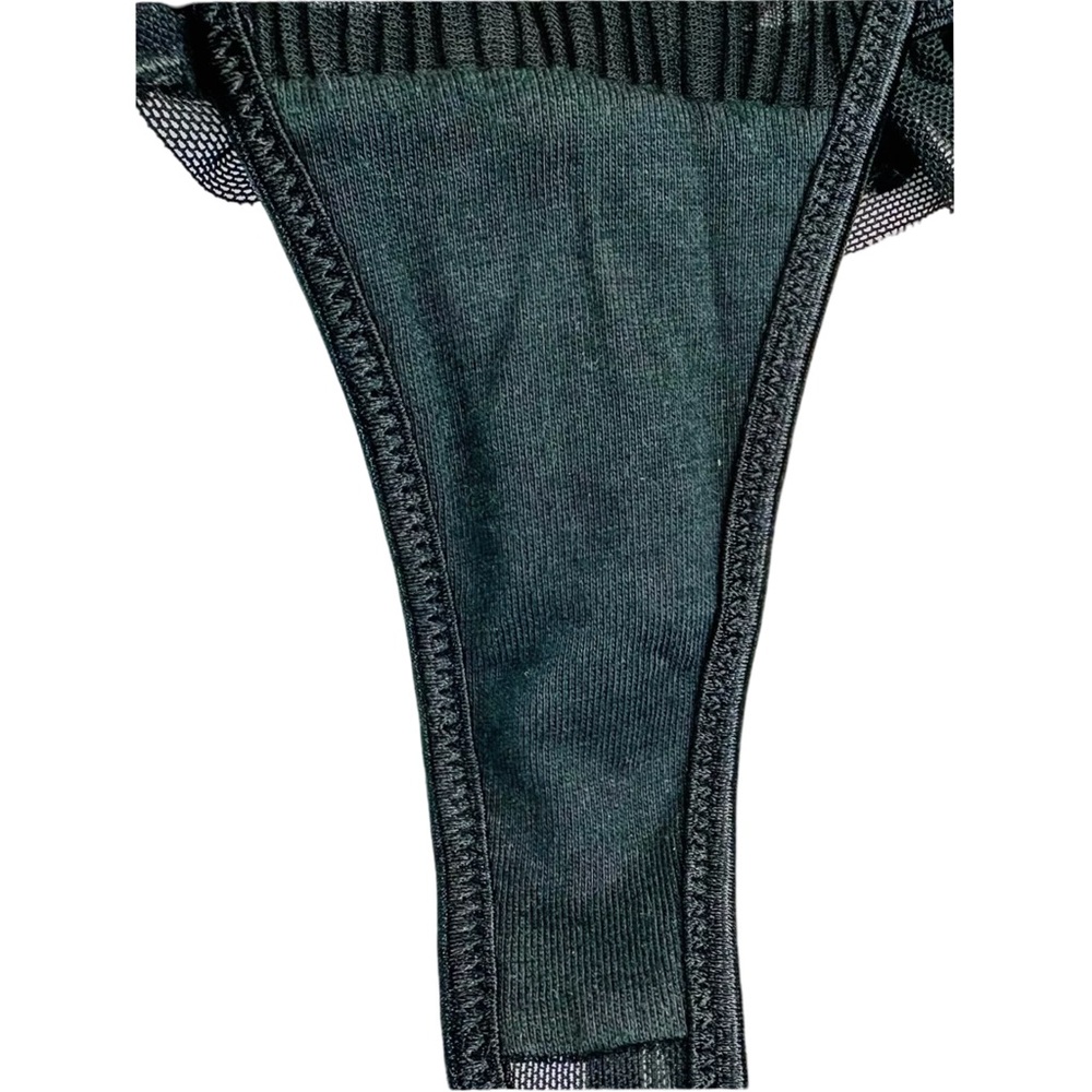 BNWOT 2006 Victoria’s Secret Sexy Little Things Swiss Dot Accordion Pleat Thong - Picture 4 of 5